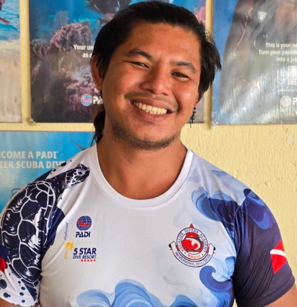 Mark Lesther Teves Rico